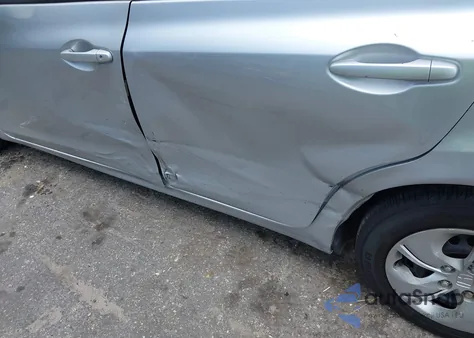 2013 Honda Civic Lx from USA, damaged, VIN 2HGFB2F5XDH549386